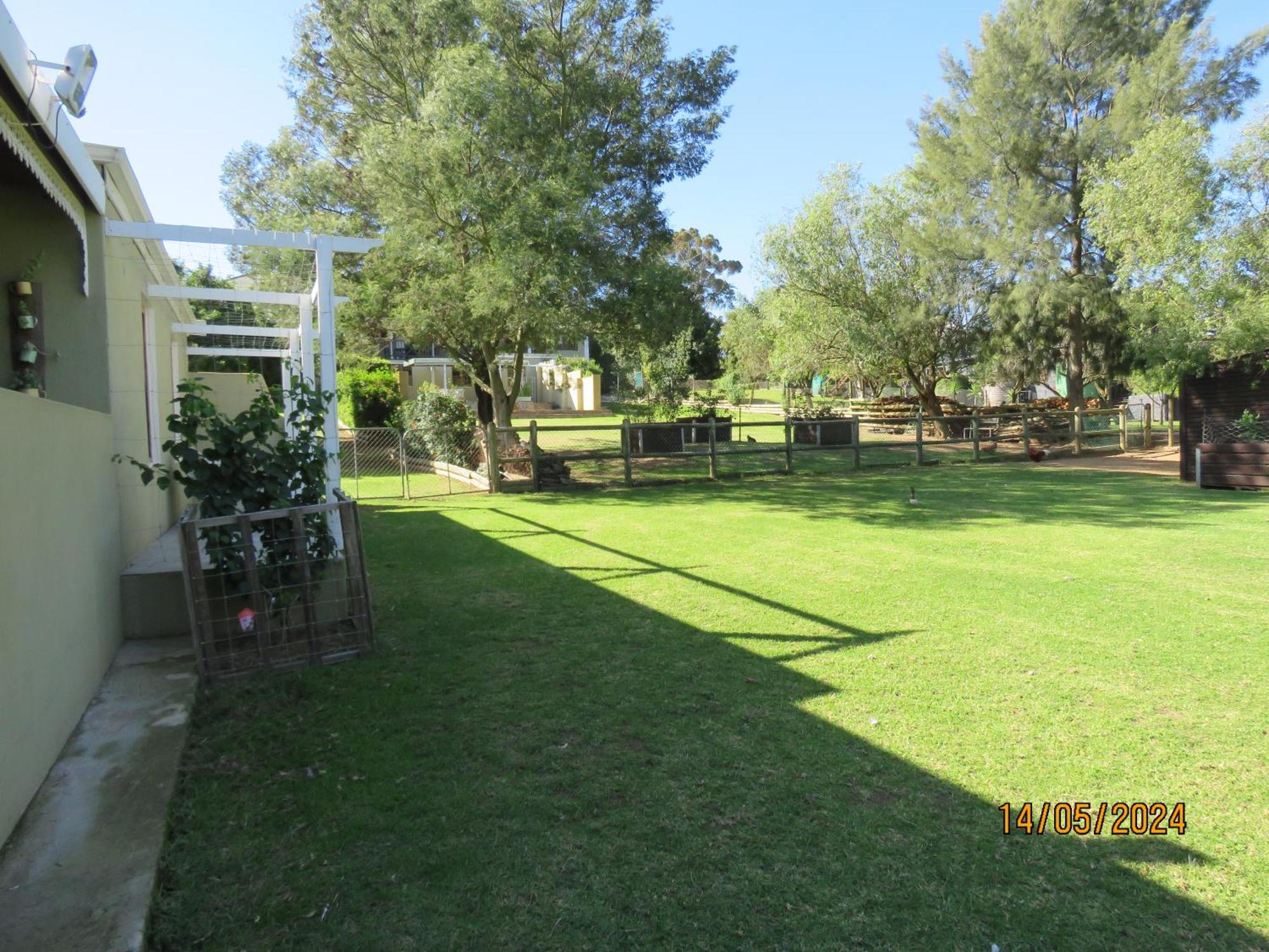 Town And Country Apartment Caledon Luaran gambar