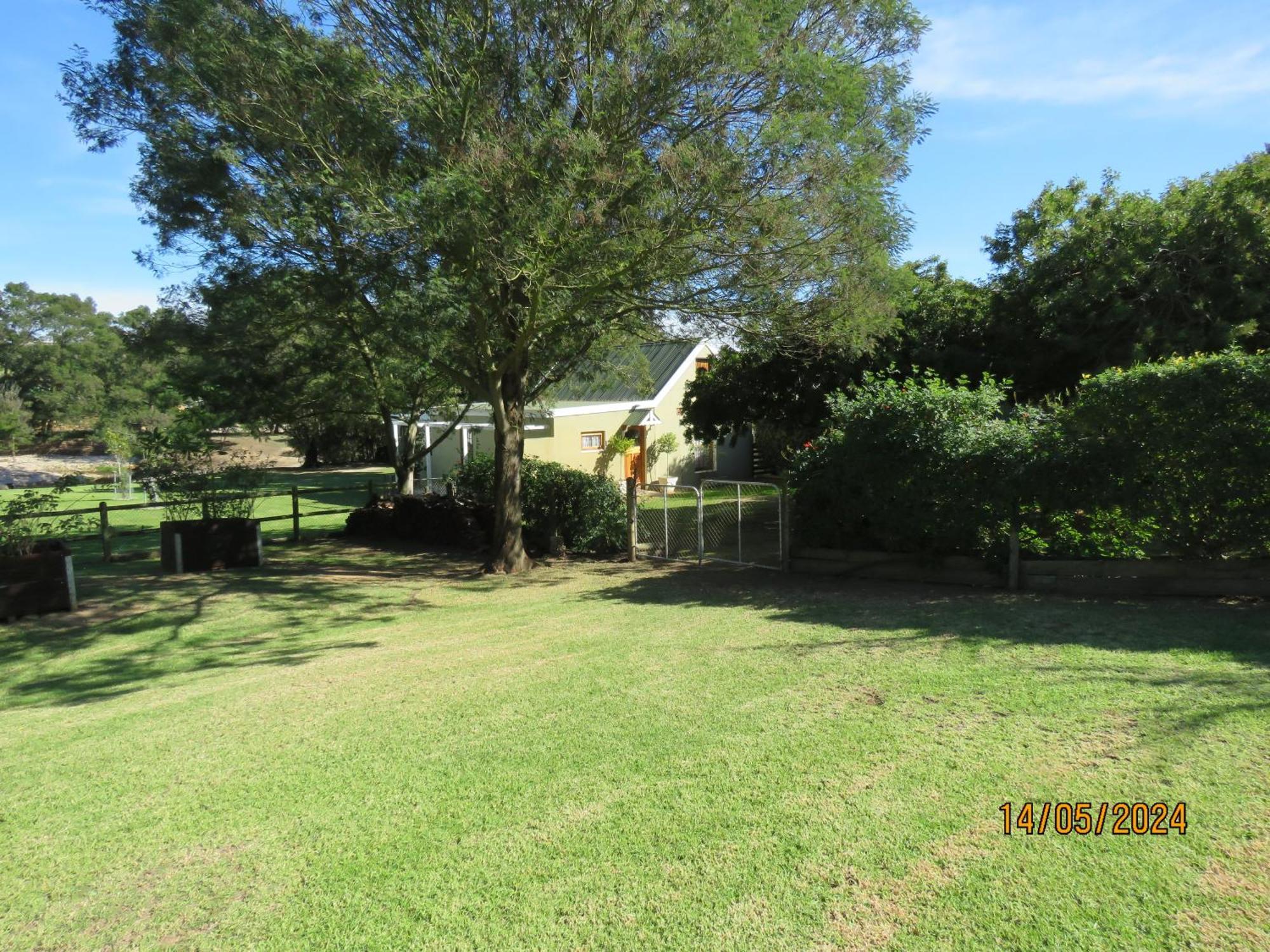 Town And Country Apartment Caledon Luaran gambar