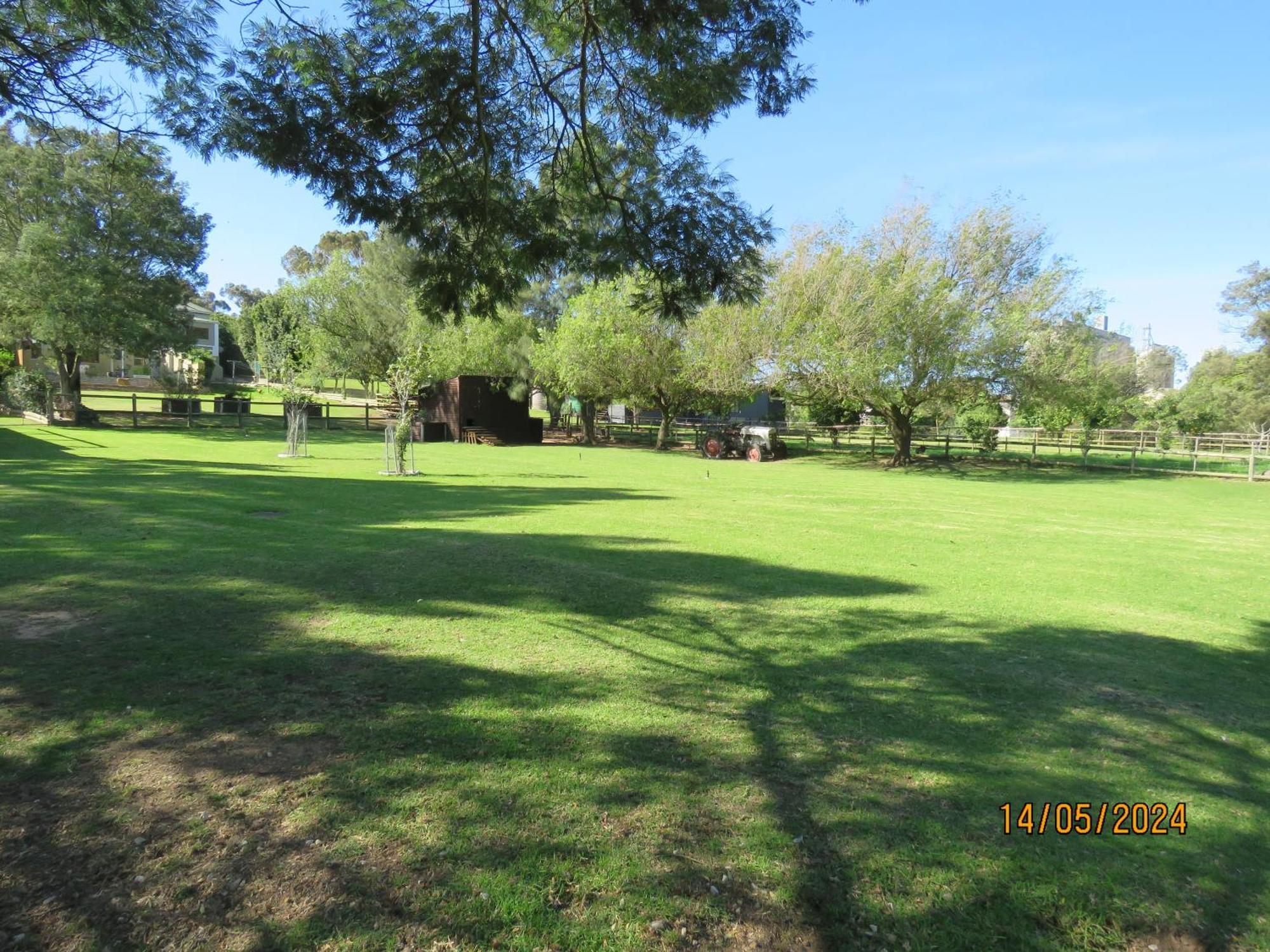 Town And Country Apartment Caledon Luaran gambar