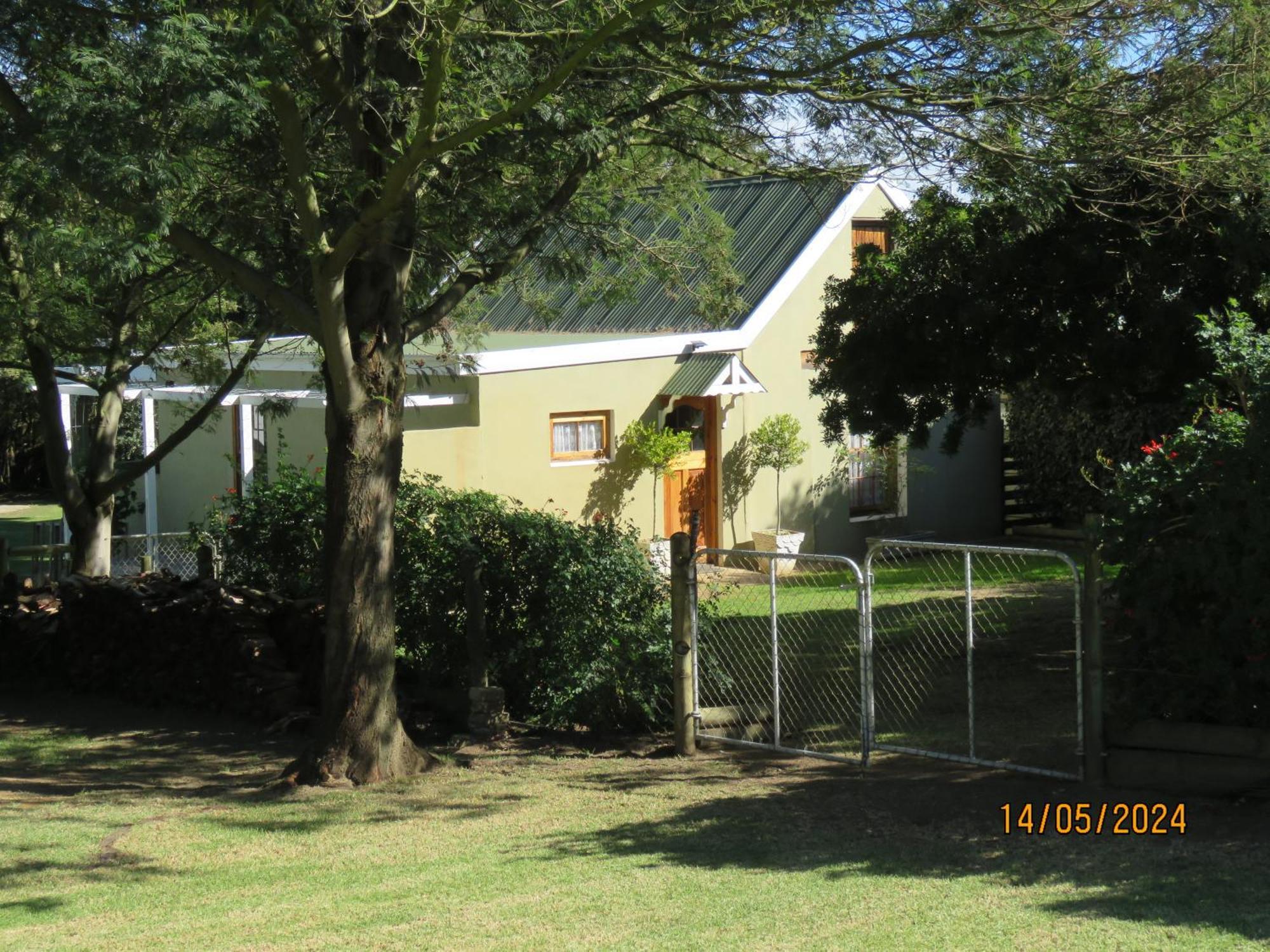 Town And Country Apartment Caledon Luaran gambar
